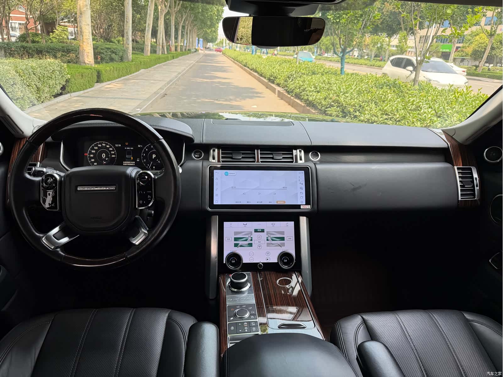 Land Rover Range Rover, 2018 11