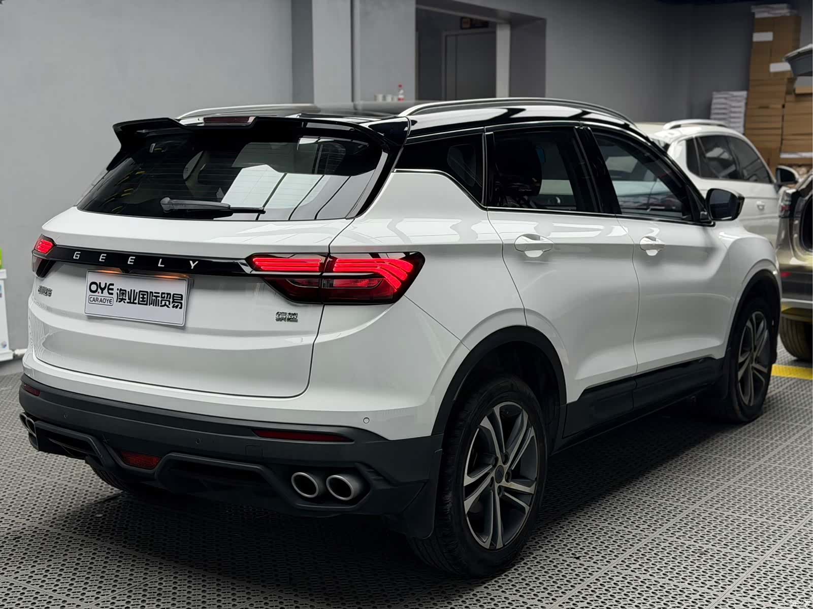 Geely Coolray, 2022 6