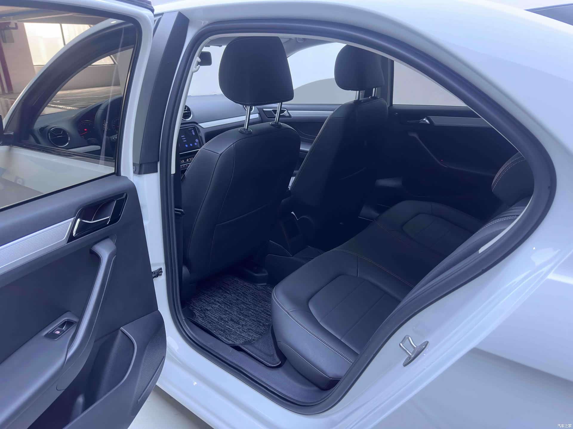 Volkswagen VA3, 2023 10
