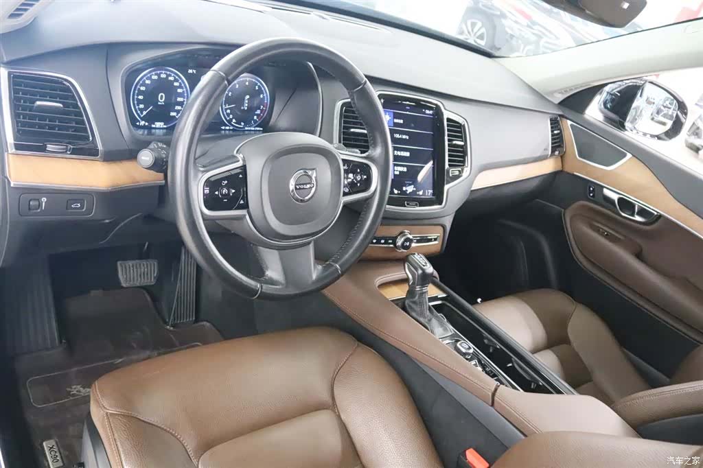 Volvo XC90, 2019 11