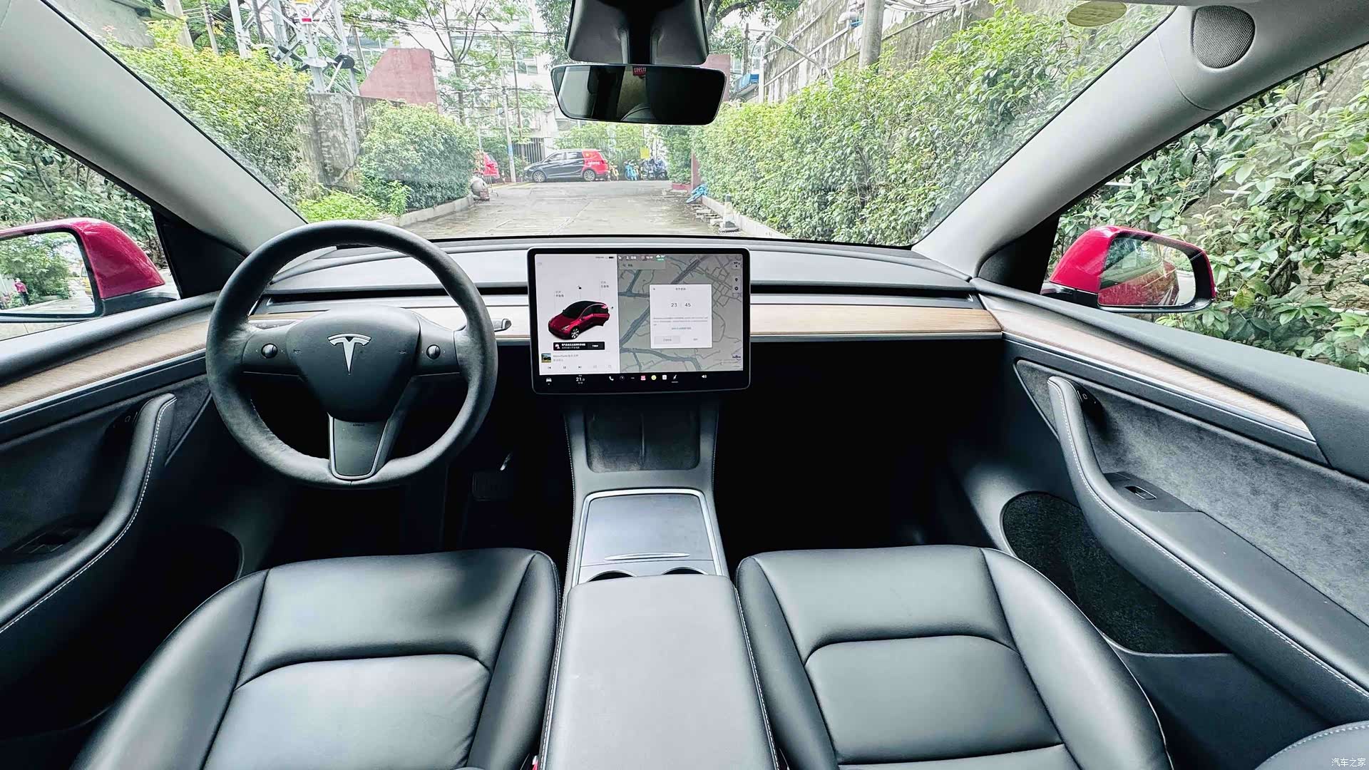 Tesla Model Y, 2021 10