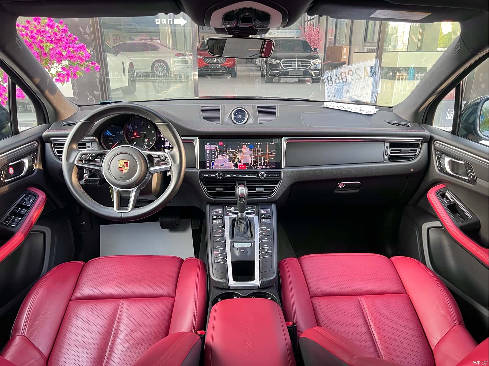 Porsche Macan, 2022 6