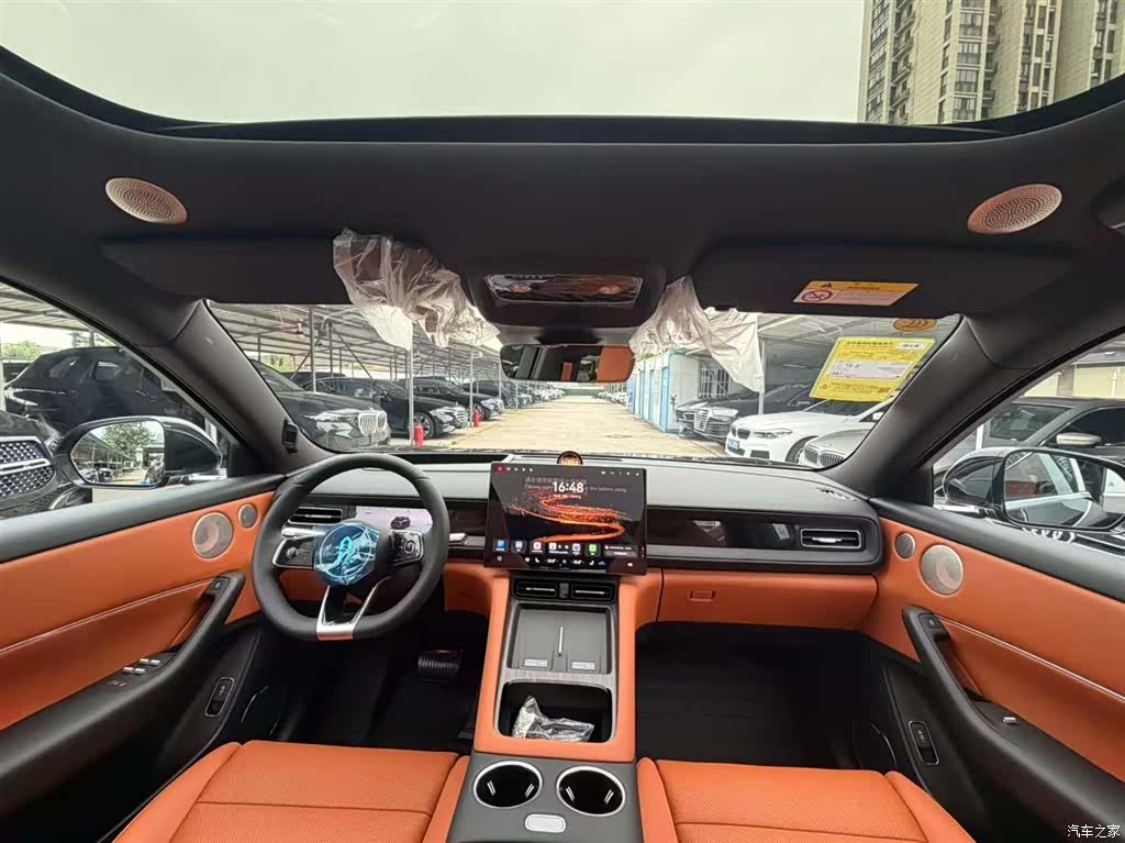 AITO M6, 2026 все фото