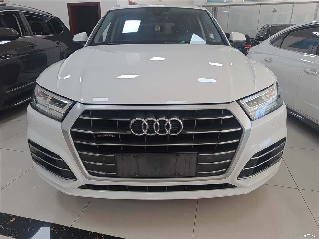 Audi Q5L, 2020 4