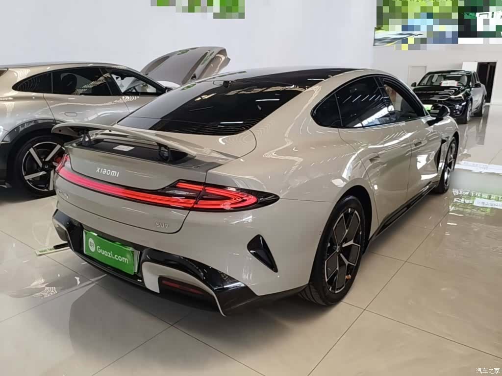 Xiaomi SU7, 2024 7