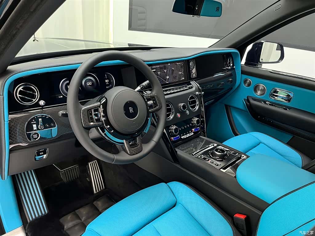 Rolls-Royce Cullinan, 2026 10
