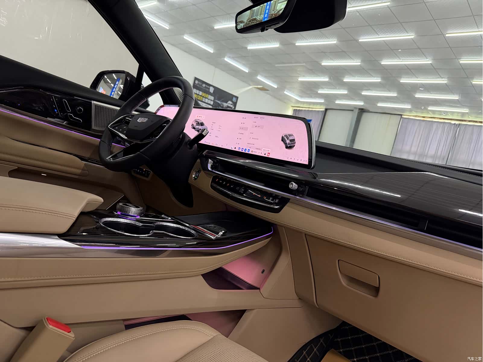 Cadillac XT5, 2025 7