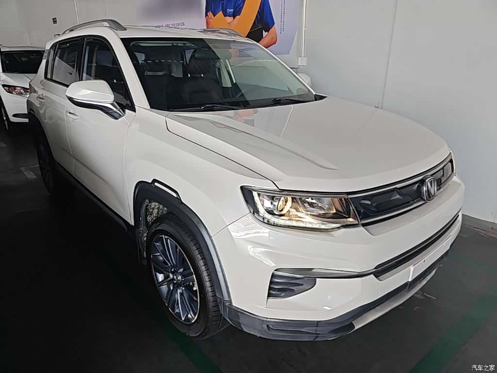 Changan CS35, 2020 4