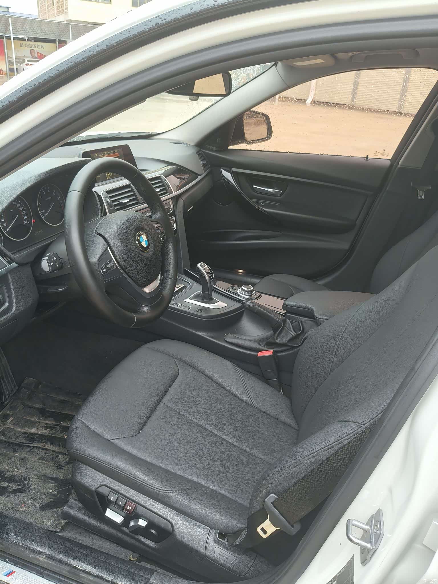 BMW 3 Series, 2017 7
