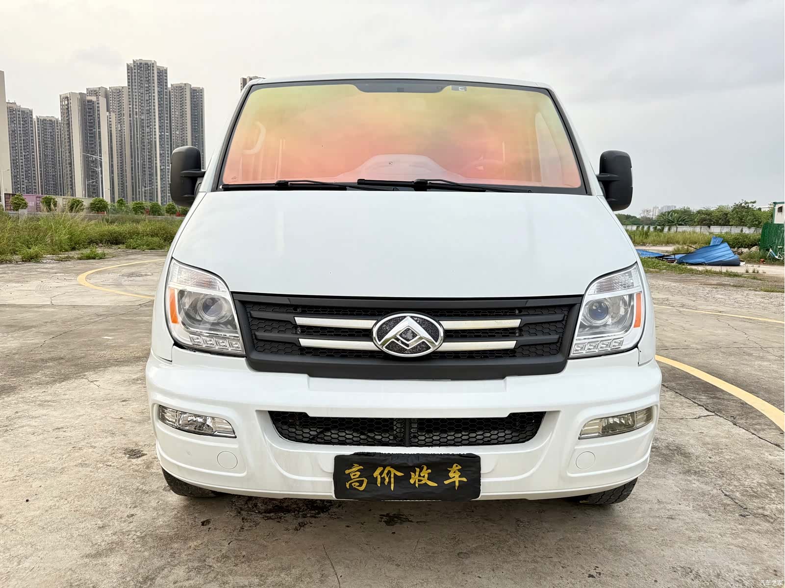 Maxus V80, 2022 2
