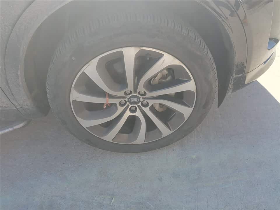 Land Rover Discover sports