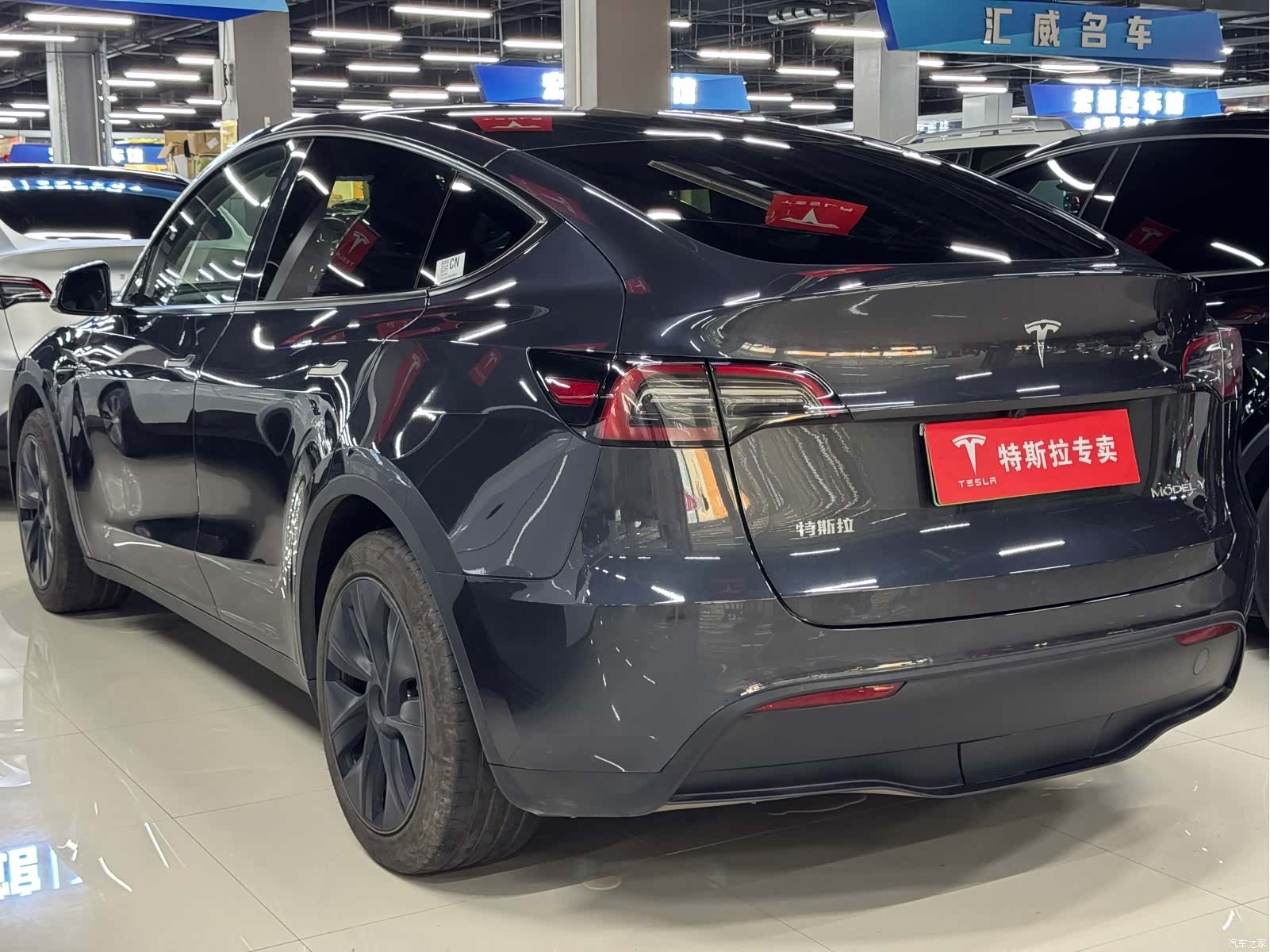 Tesla Model Y, 2024 7