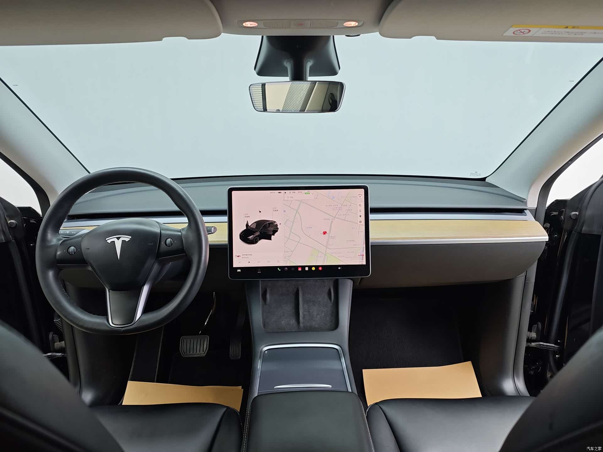 Tesla Model Y, 2022 16