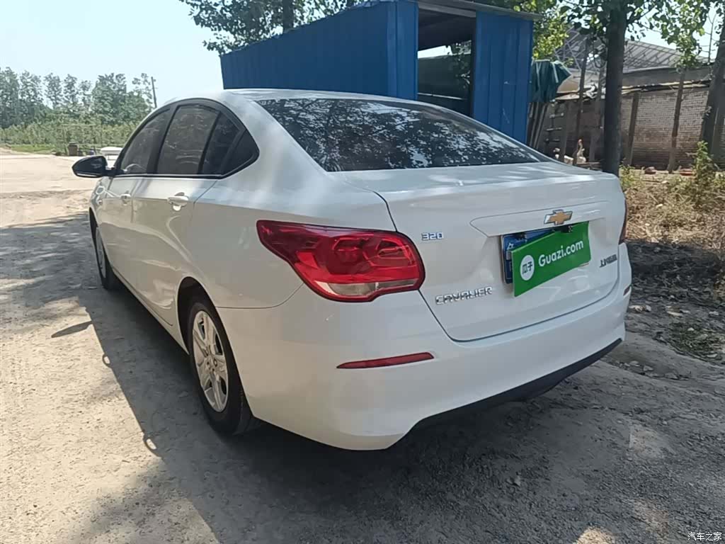 Chevrolet 320, 2018 все фото