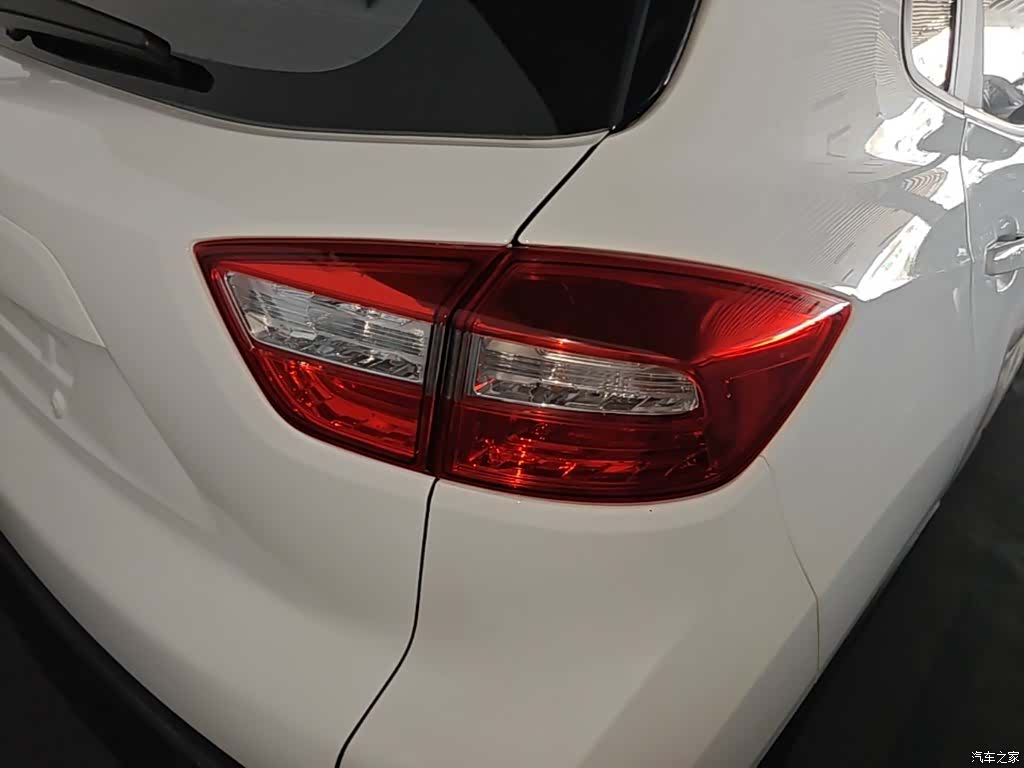 Changan CS15, 2018 8