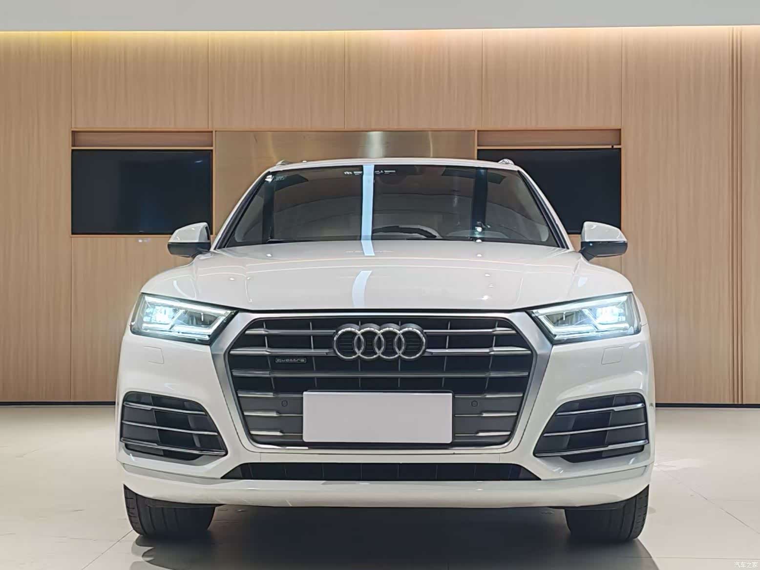 Audi Q5L, 2019 2