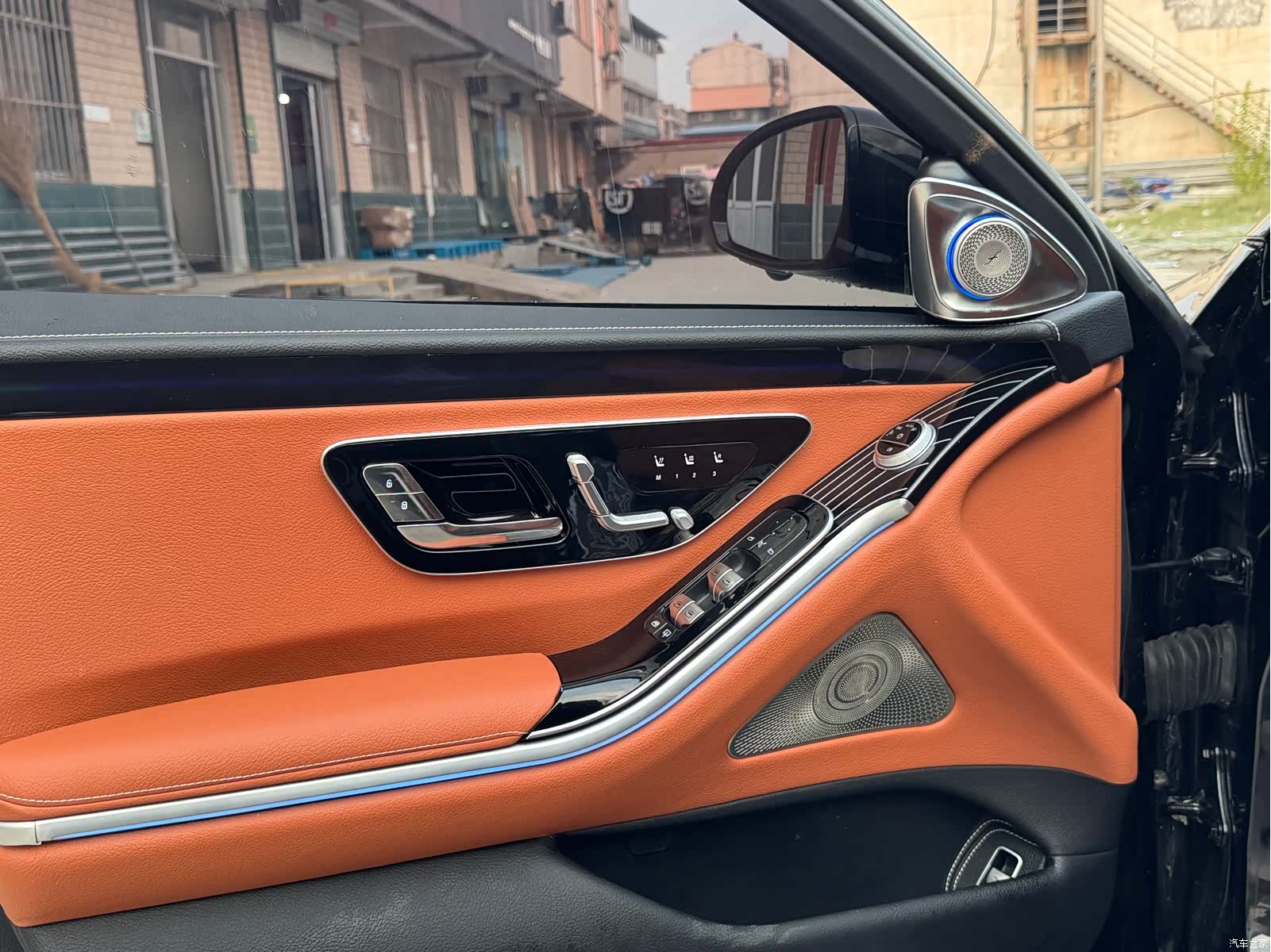Mercedes-Benz S-Class, 2011 11