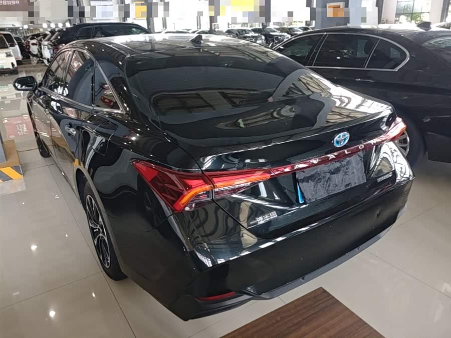 Toyota Avalon 2023, фото 5