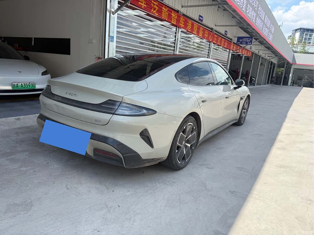 Xiaomi SU7, 2025 13