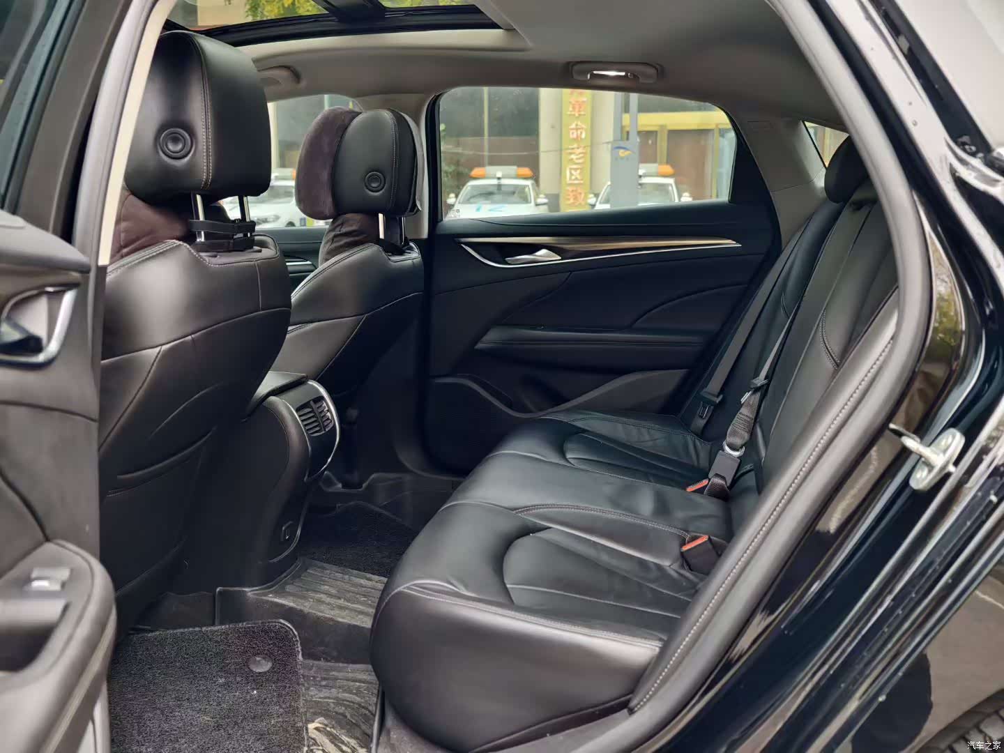 Buick LaCrosse, 2020 все фото