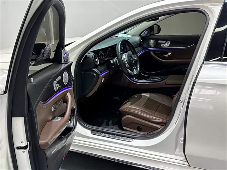 Mercedes-Benz E-class Mercedes-Benz E-class