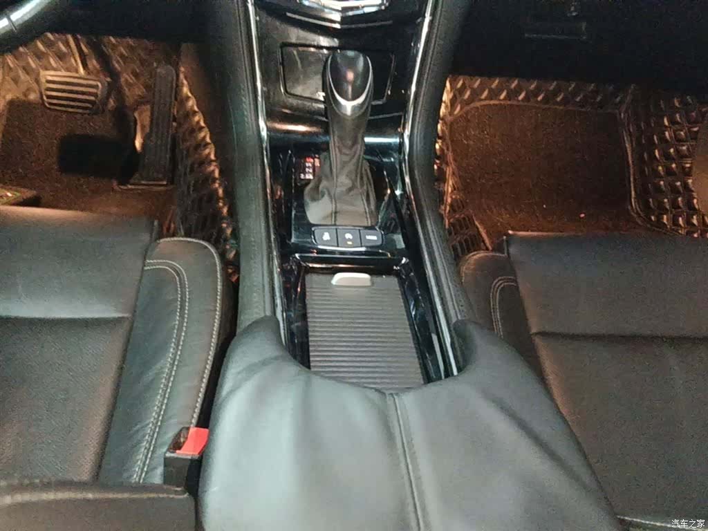 Cadillac ATS-L, 2016 10