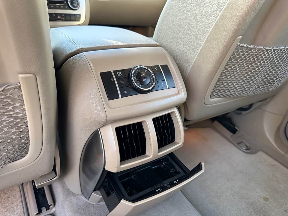 Mercedes-Benz R-class