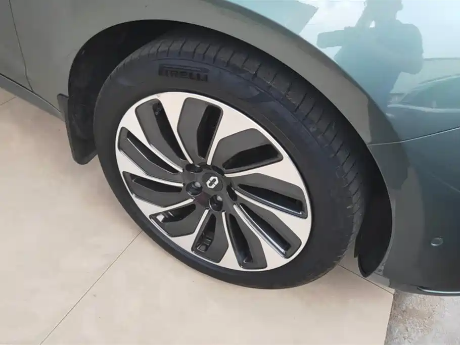HarmonyOS Ask the world M5