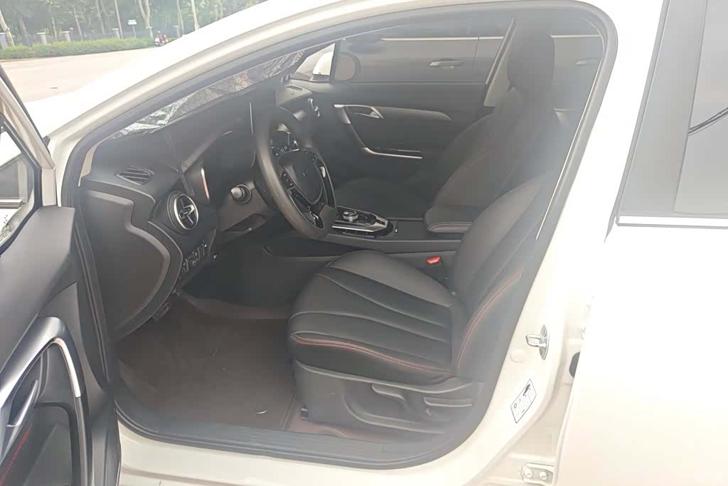 BAIC EU5, 2025 9
