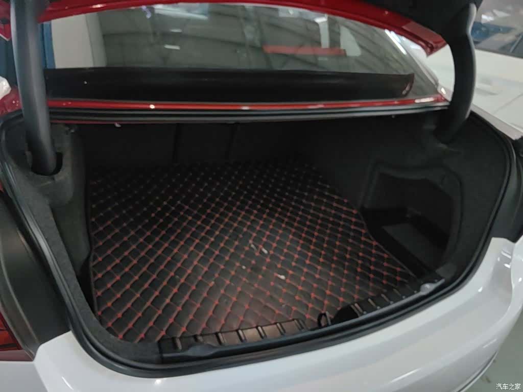 BMW 3 Series, 2018 15