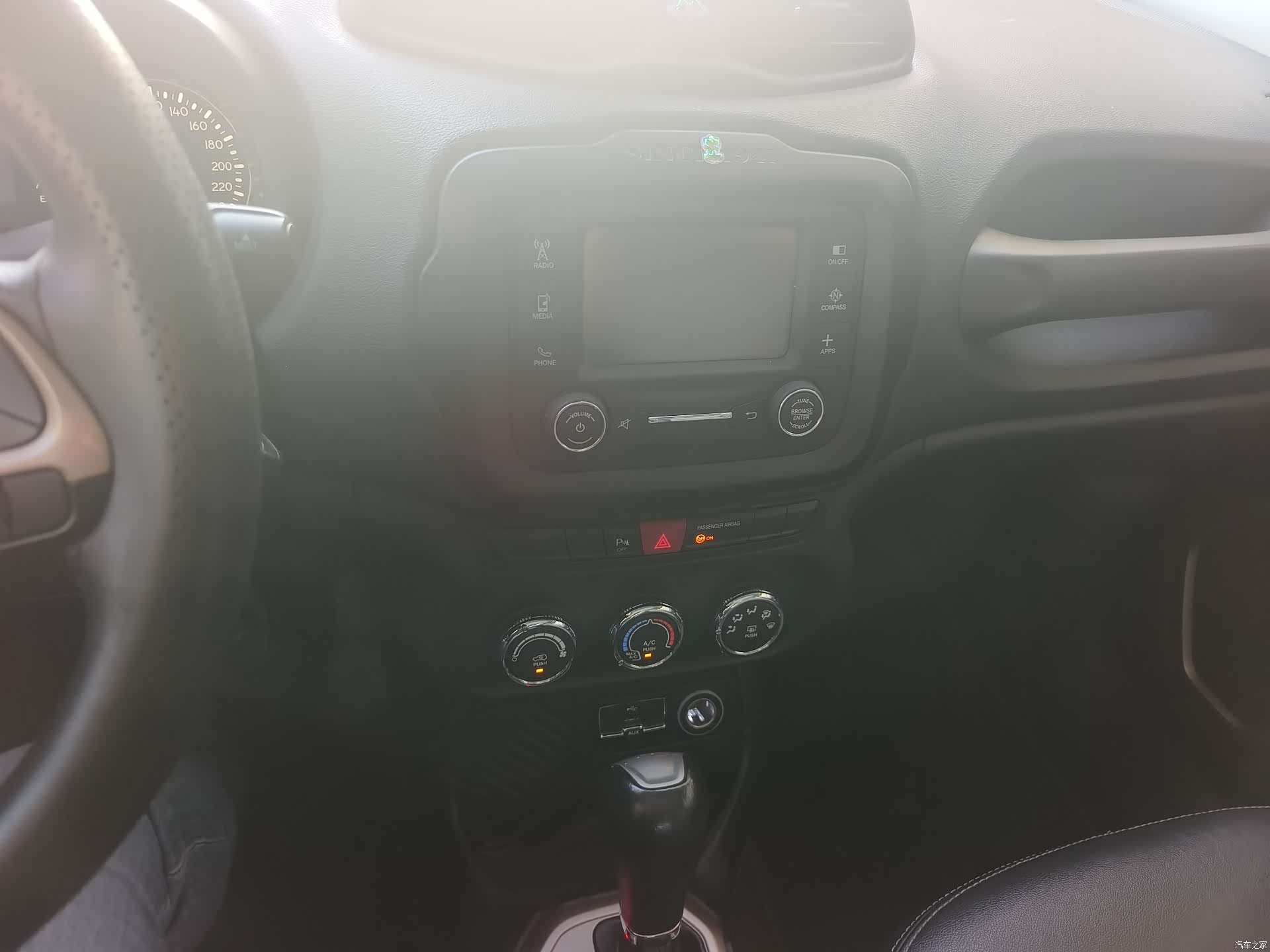 Jeep Renegade, 2017 11