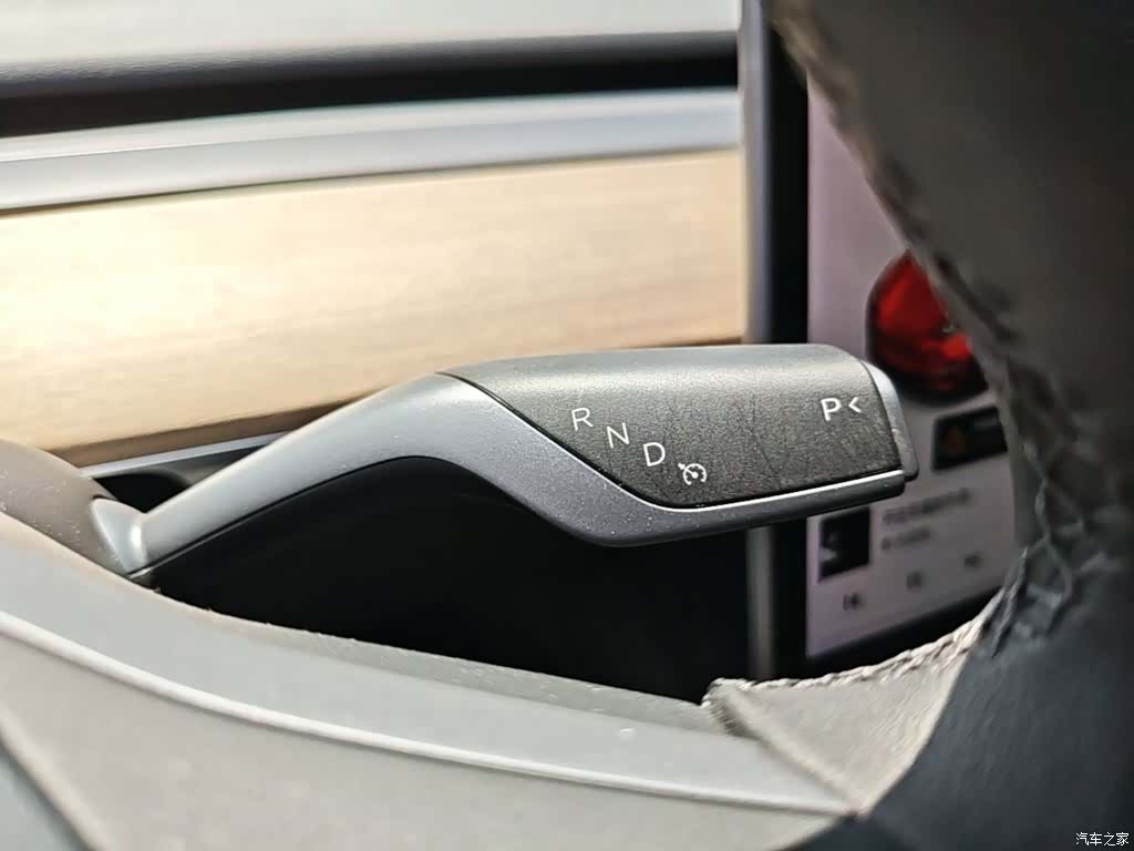 Tesla Model Y, 2021 14