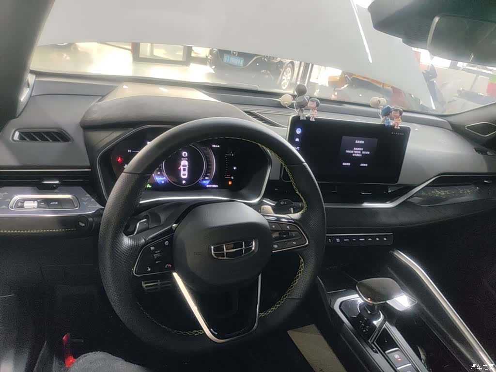 Geely Preface, 2022 10