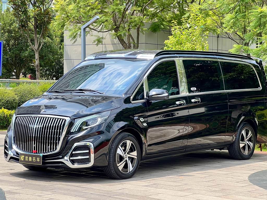 Mercedes-Benz Vito 2024 2.0T 7 мест
