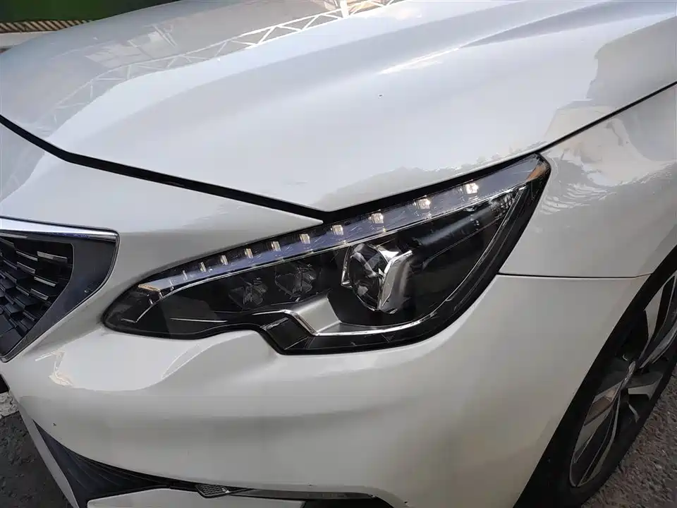 Peugeot 408 Peugeot 408