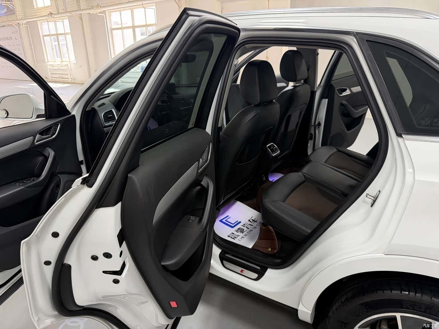 Audi Q3, 2019 12
