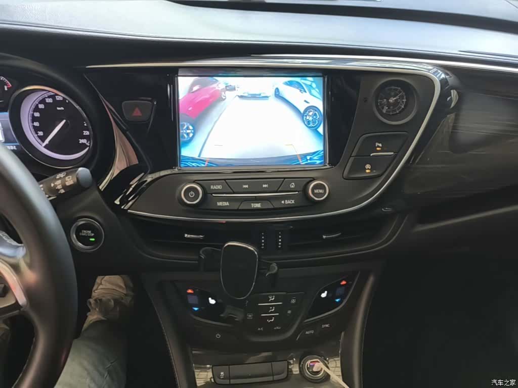 Buick Envision Plus, 2018 13
