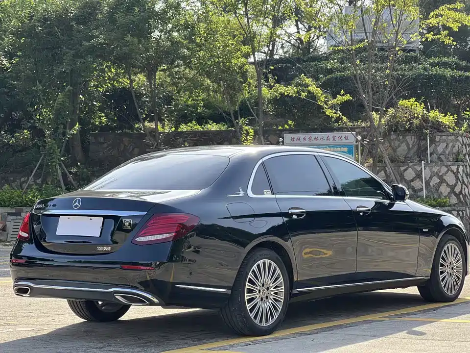 Mercedes-Benz E-class Mercedes-Benz E-class