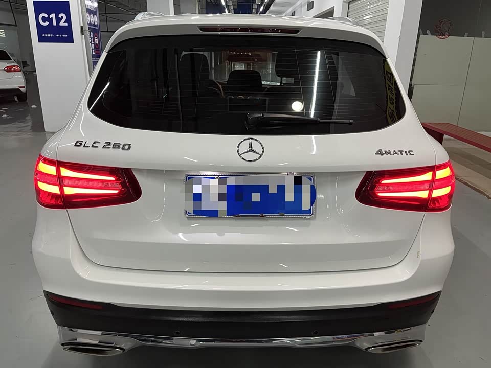 Mercedes-Benz GLC Mercedes-Benz GLC