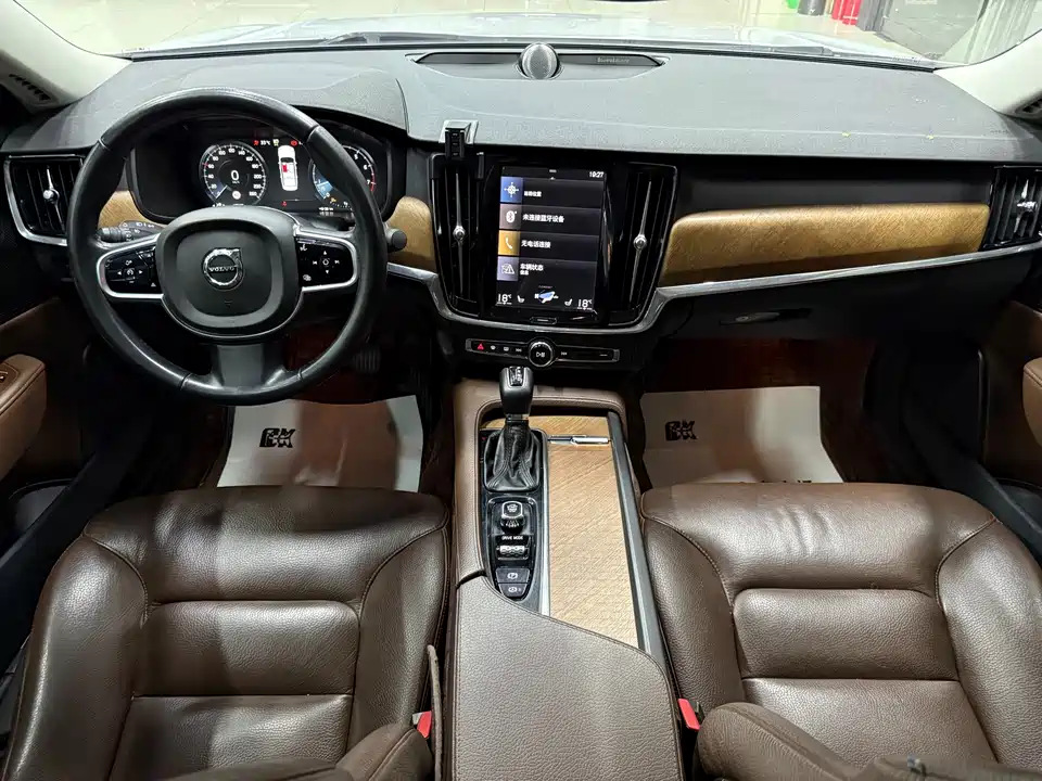 Volvo S90 Volvo S90