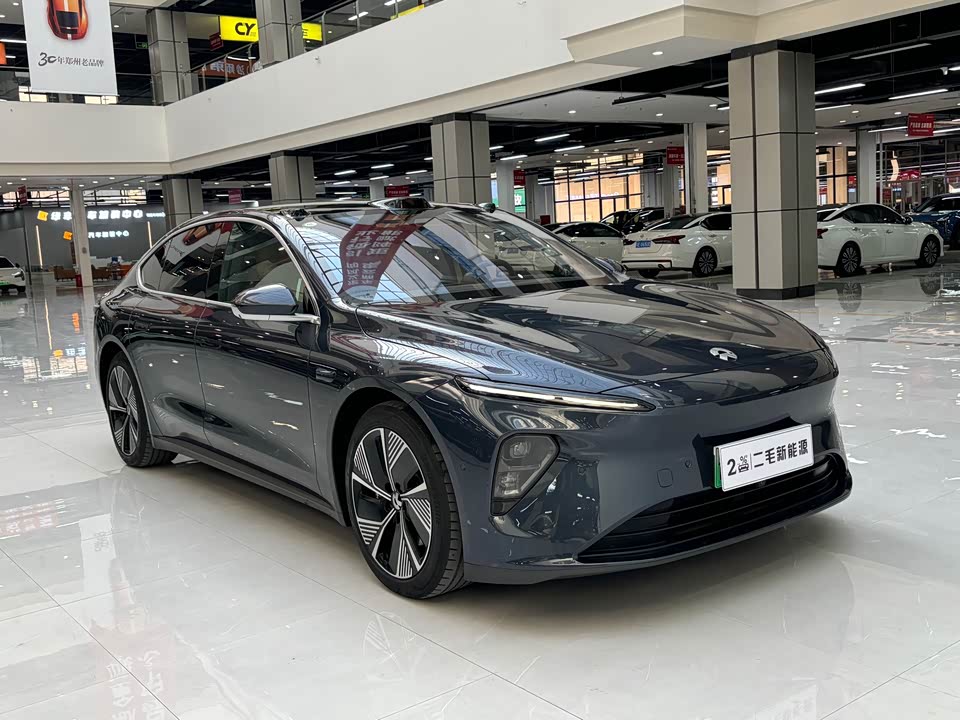 NIO ET7