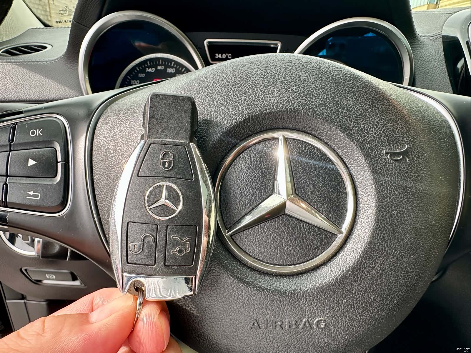 Mercedes-Benz GLE, 2017 29
