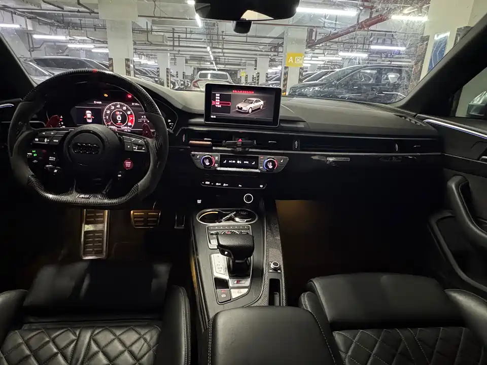 Audi S4