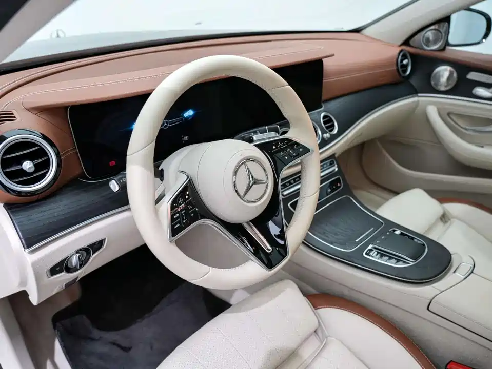 Mercedes-Benz E-class Mercedes-Benz E-class