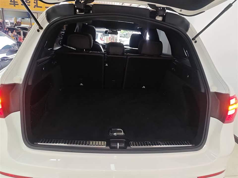 Mercedes-Benz GLC Mercedes-Benz GLC