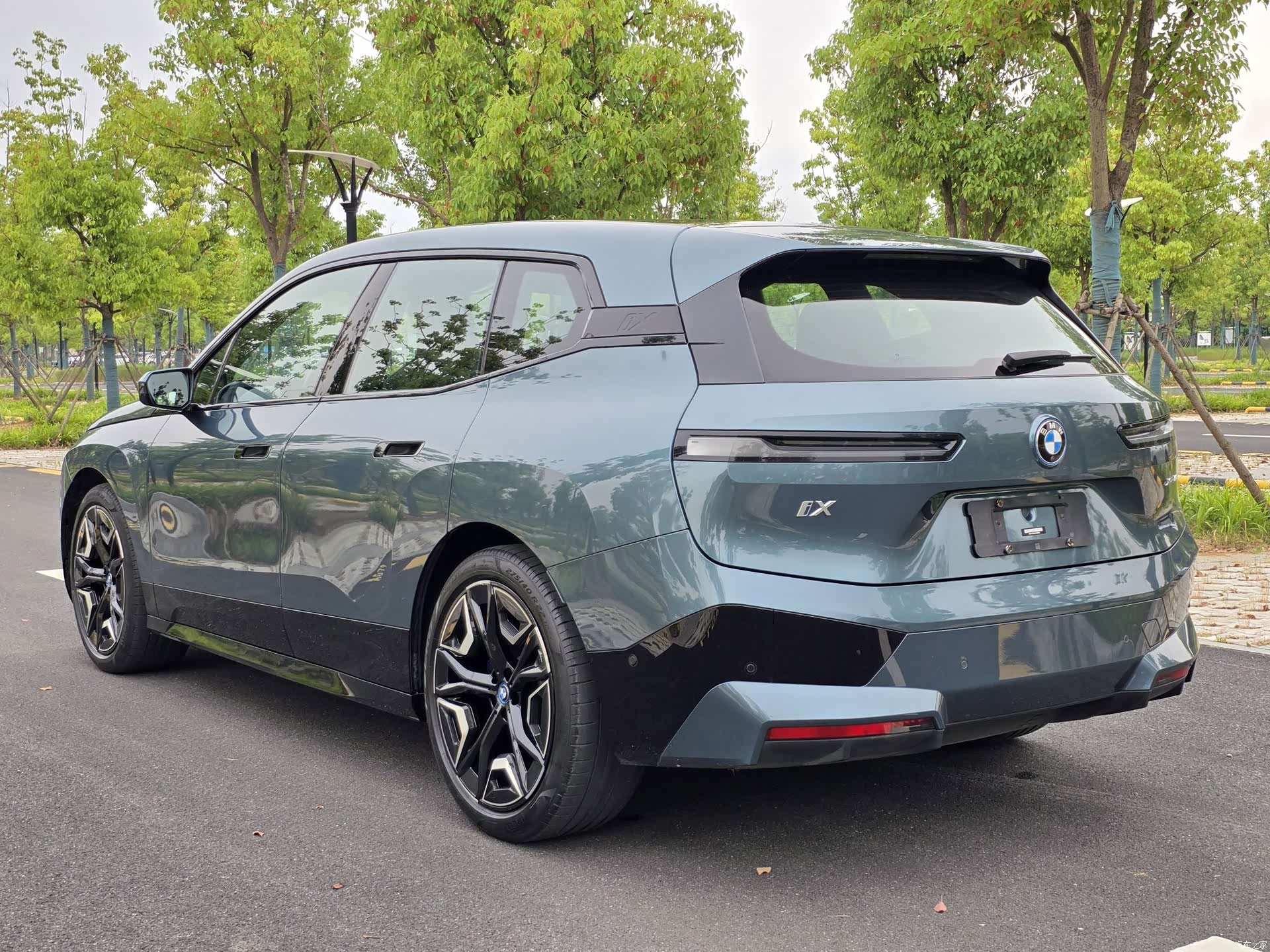 BMW iX, 2022 6