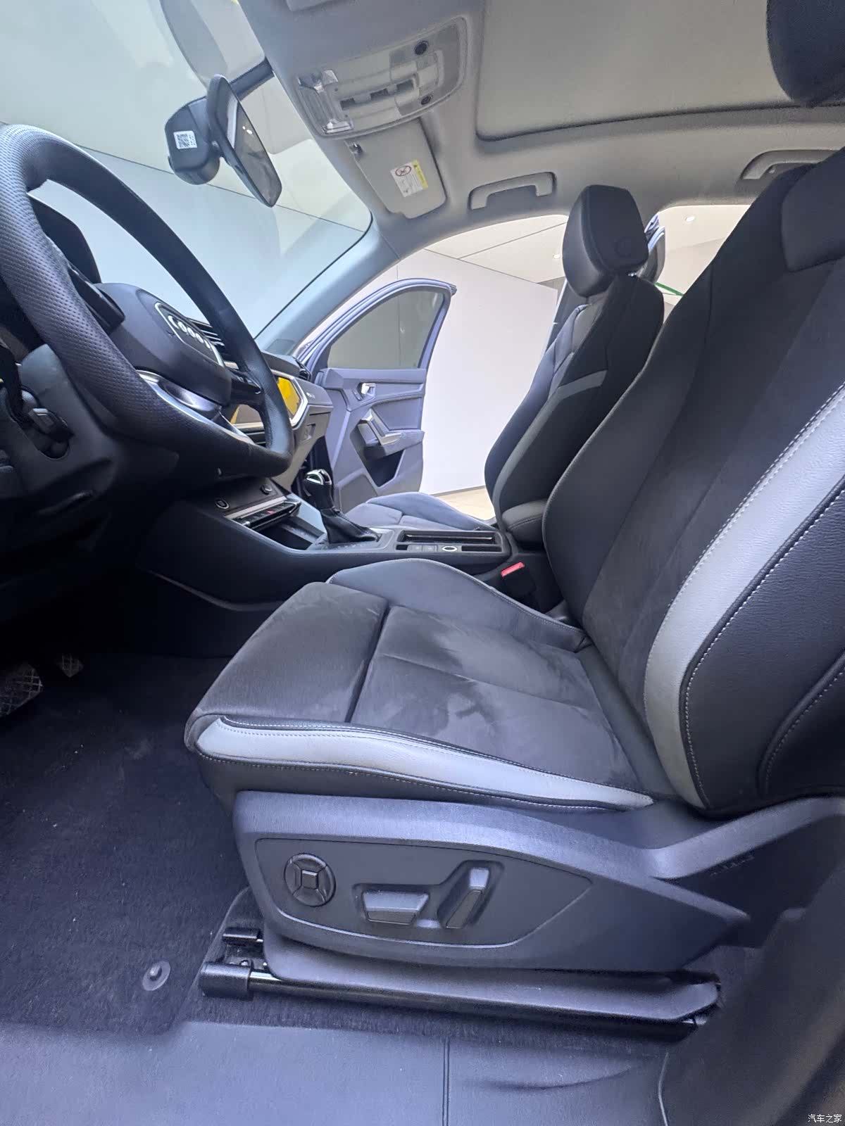 Audi Q3, 2022 19