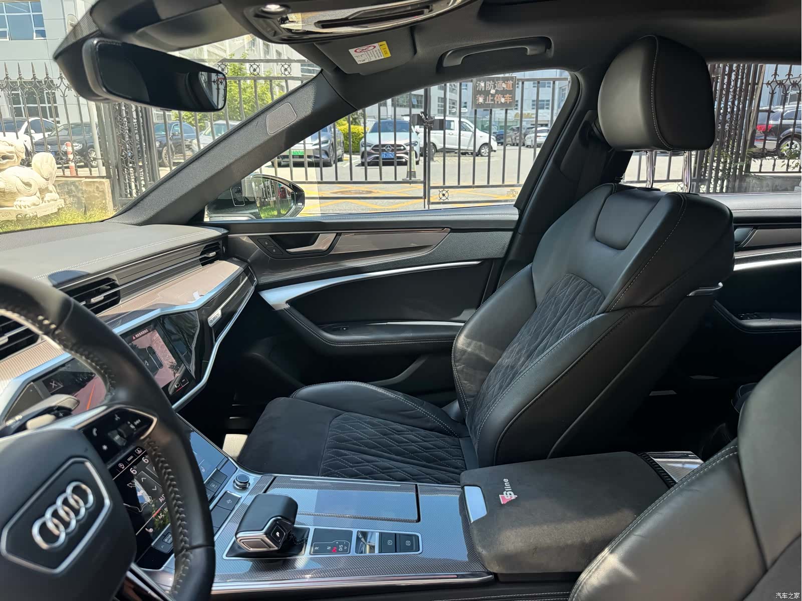Audi A6L, 2021 24