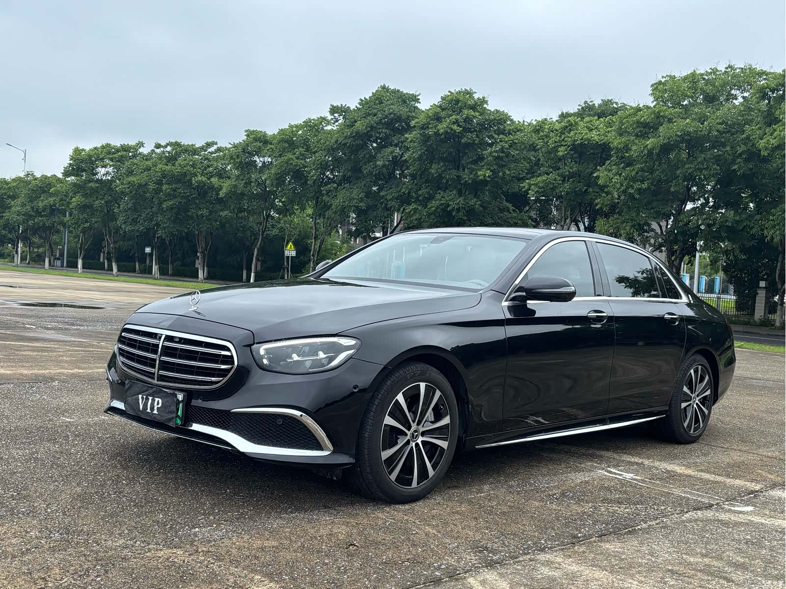 Mercedes-Benz E-Class, 2023 1