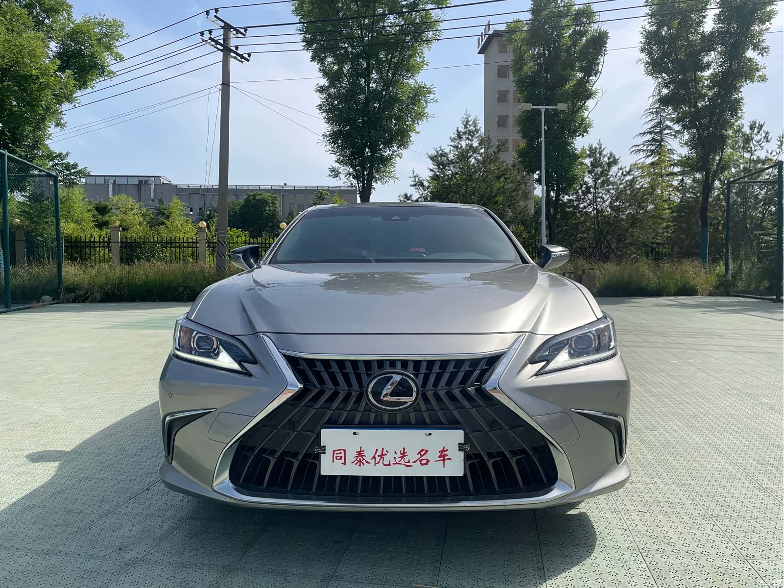 Lexus ES, 2022 2